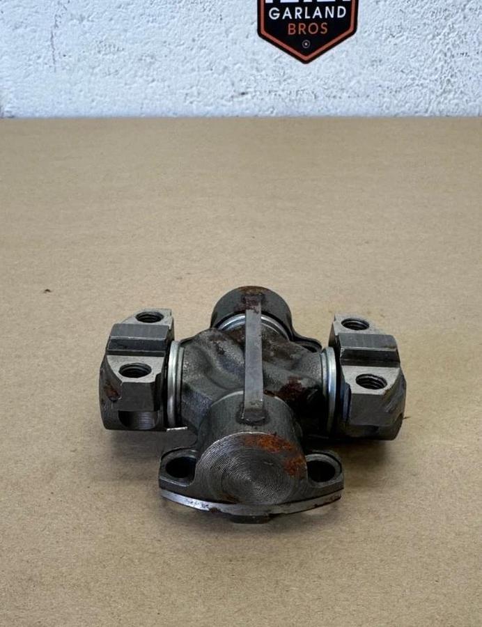 Used NeapCo 2060-YA U-Joint, Forklift *NEW*