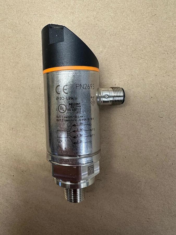 Used IFM PN2693 Pressure Sensor with Display *NEW*