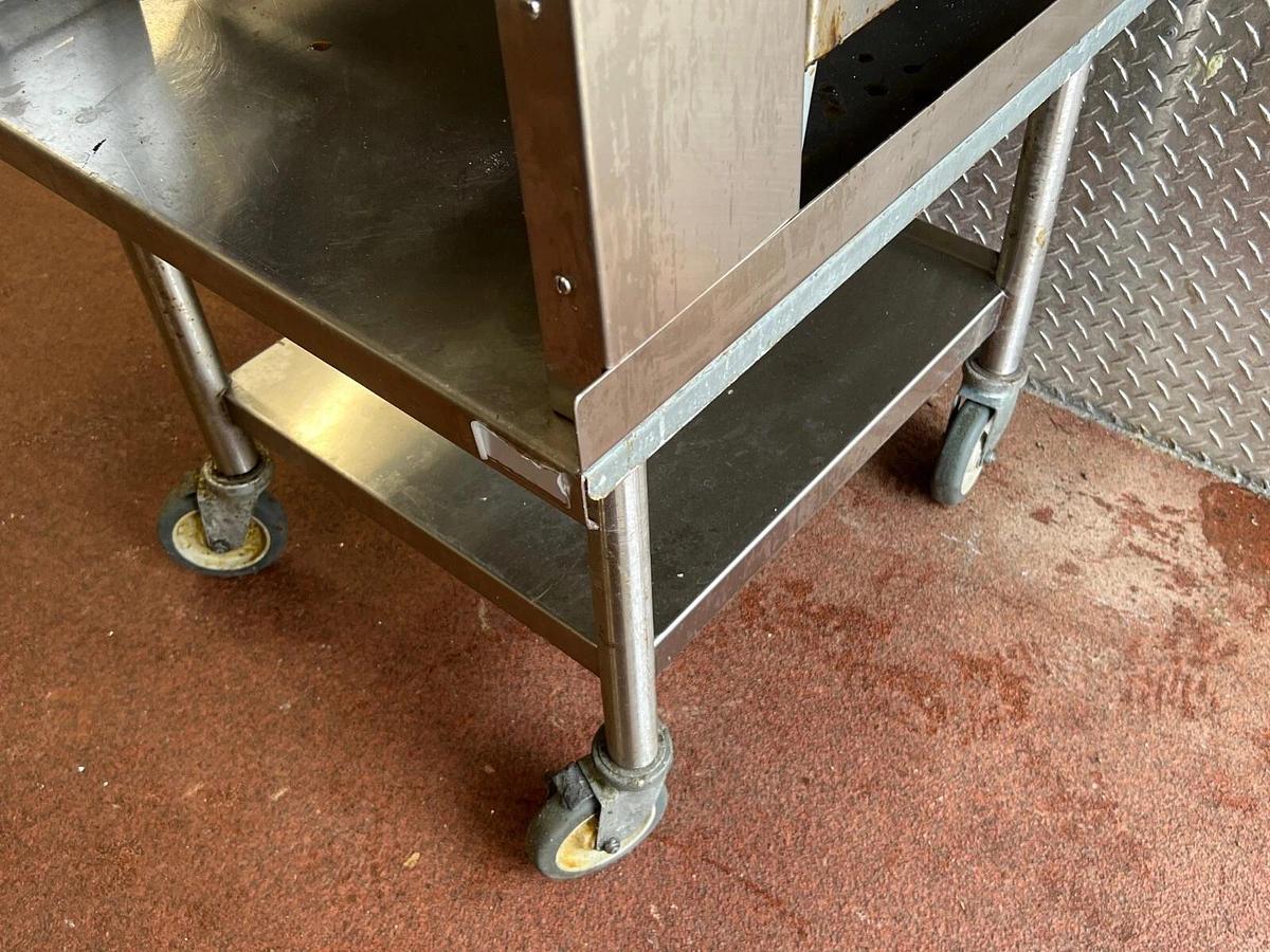 Used Select Stainless 30” x 24” x 36” Stainless Table with Casters