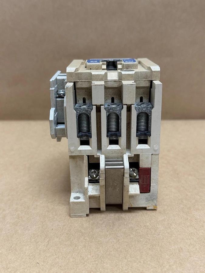 Used Cutler-Hammer AN16GN0 45A Contactor