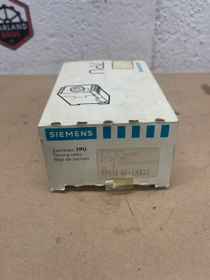 Siemens 7PU1540-1AK23 Time Delay, 120-127 VAC, 50/60 Hz, 0.6-6seconds