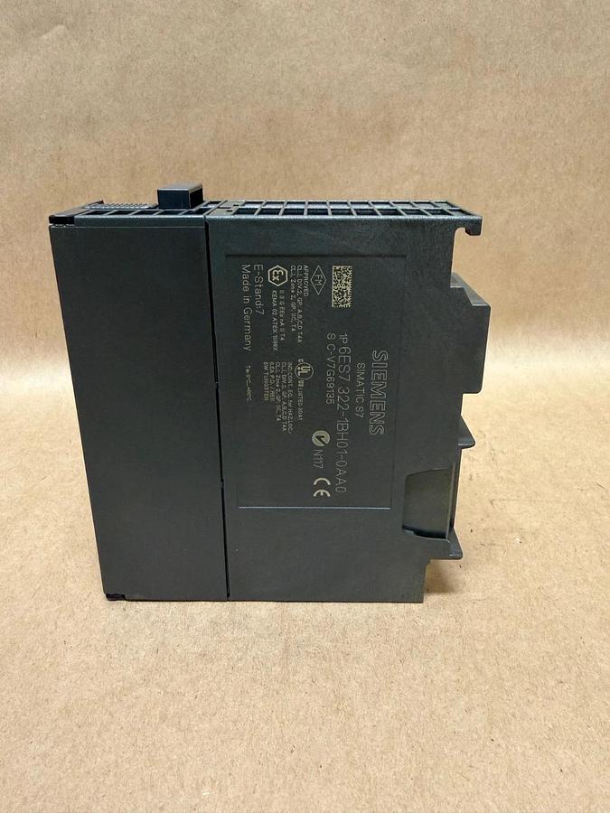 Used Siemens 322-1BH01-0AA0 Digital Output Module