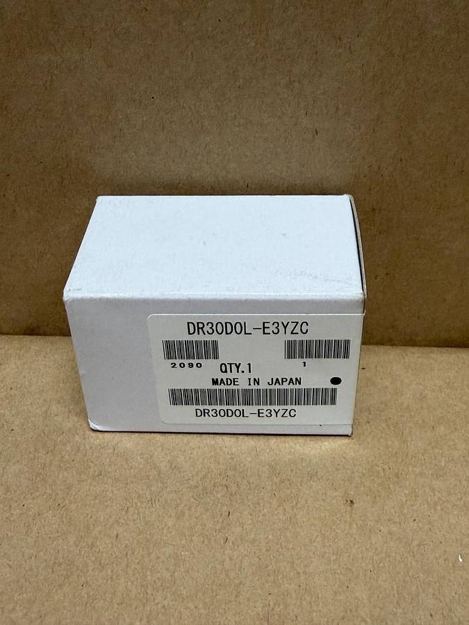 Used AutomationDirect DR30D0L-E3YZC 30mm Indicating Light, Yellow *FACTORY SEALED*
