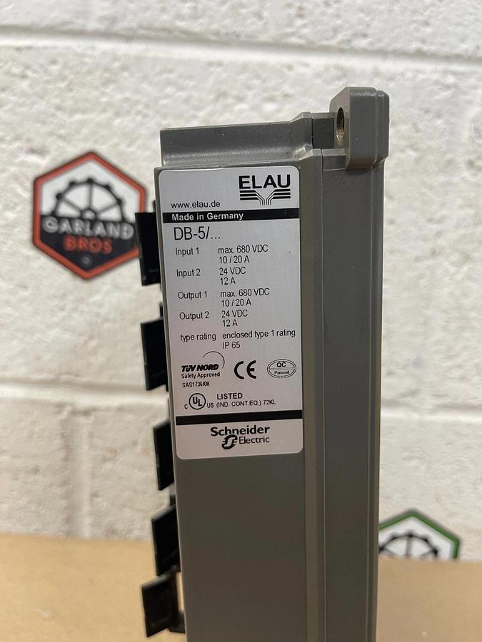 Used ELAU Schneider Electric PacDrive DB-5 Distribution Box iSH, without Clips/Covers