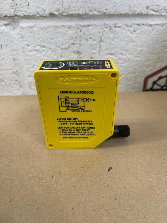 Used Banner Q60BB6LAF2000Q Proximity Photoelectric Sensor, Class 2 Laser Product