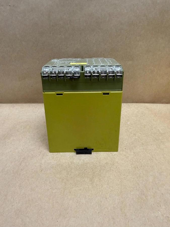 Used Pilz PNOZ 1 35/10 Safety Relay - FOR PARTS