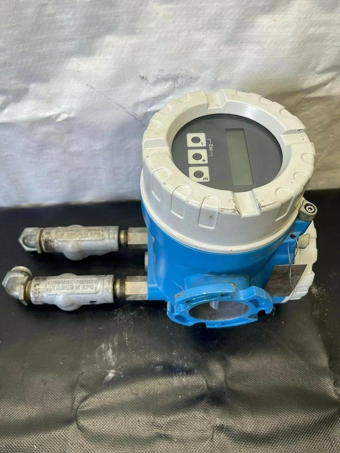 Used Endress+Hauser 80F15-3UL8/0 Pressure Transmitter