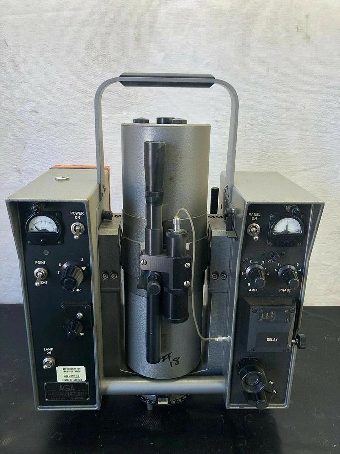 Used AGA Geodimeter Model 6A with Case