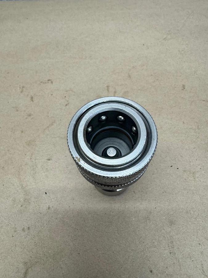 Used Parker SSH3-62 Quick Connect Socket
