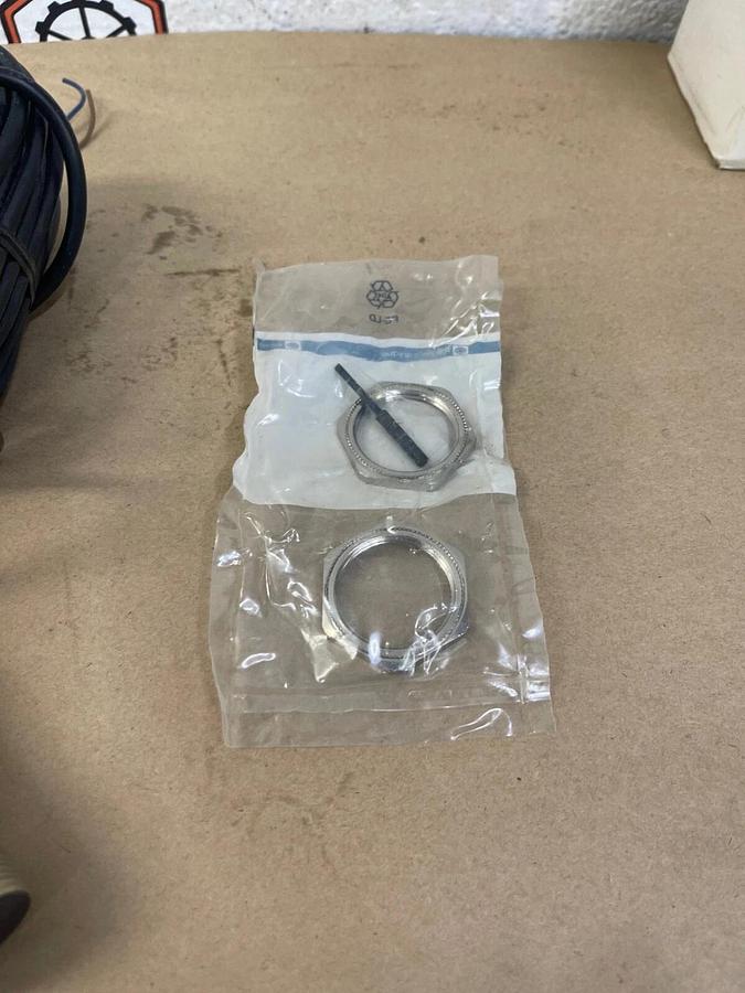 Used Telemecanique XSAV 12801L10 Inductive Proximity Switch