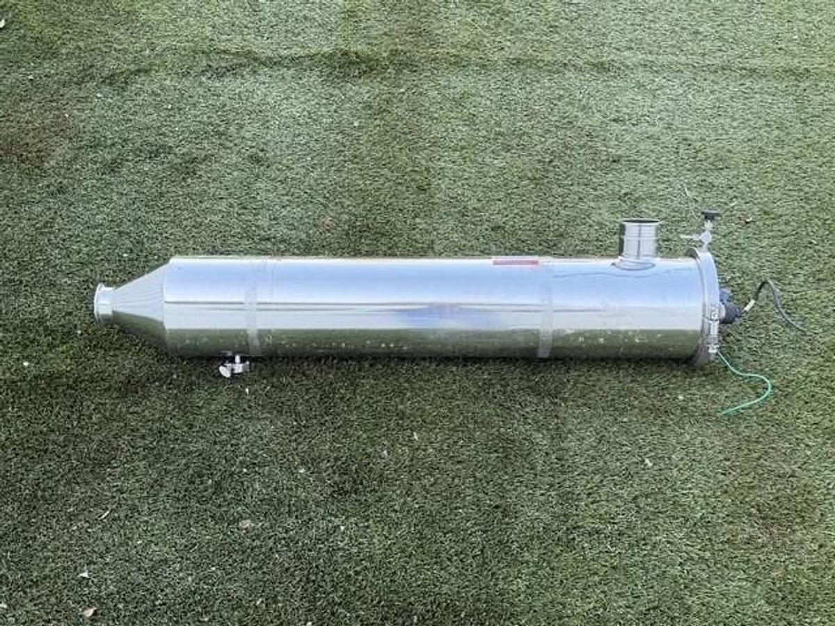 Used Aquafine Corporation TROJANUVLOGIC 02AS20 UV Water Treatment System