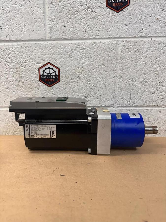 Used Wittenstein Alpha LP 090-M01-7-111-000 Gear Box i:7 Schneider Elec Servo Motor