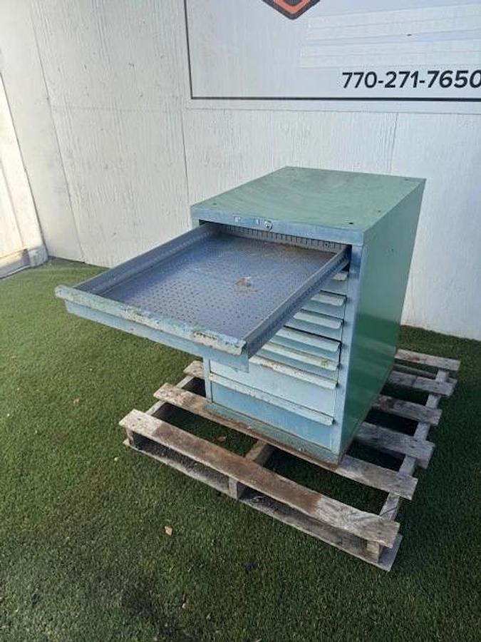 Used Industrial Tool Cabinet 8-Drawer (No Key) W: 22-1/4” H: 27” D: 33-3/4”