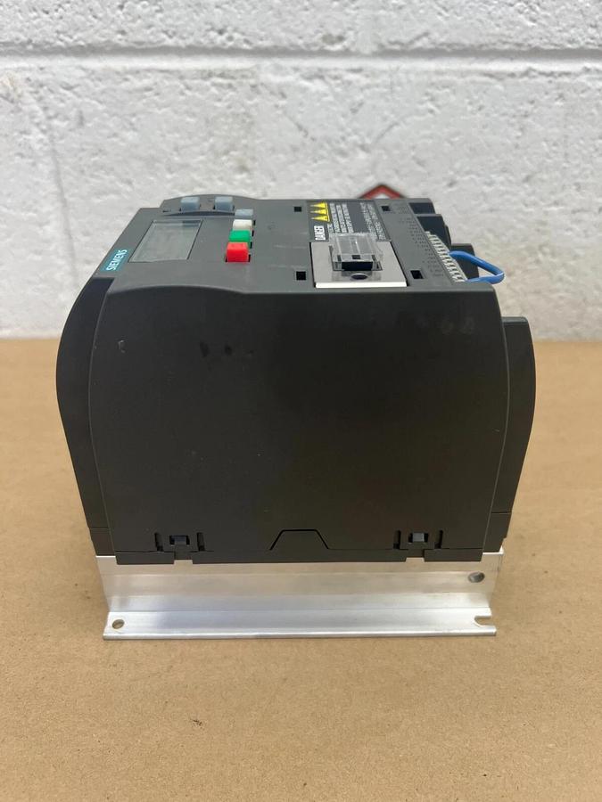 Used Siemens 6SL3210-5BE17-5UV0 1 Hp Sinamics V20 Inverter Drive