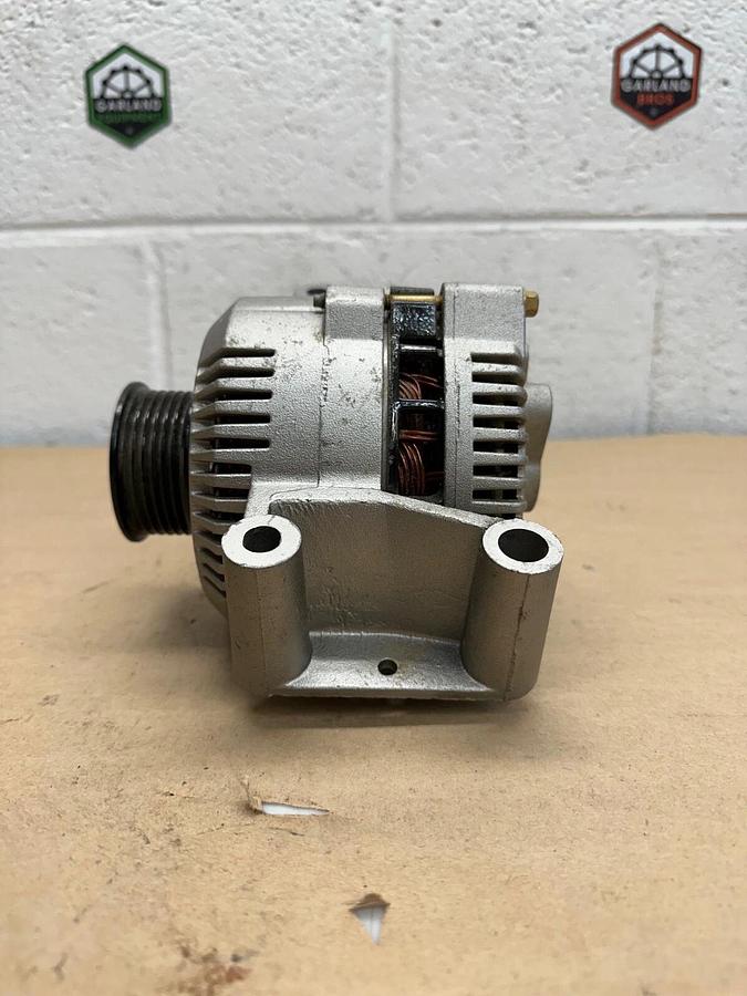 Motorcraft F794HD-2192-12V Alternator