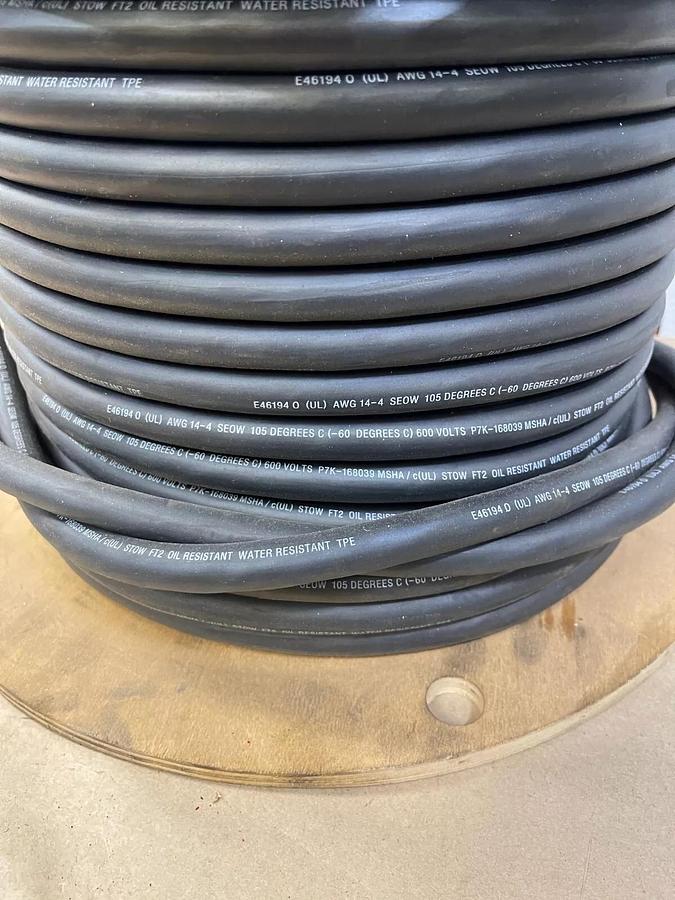 Used Southwire E46194 Water Resistant Flex Cable Cord AWG 14-4 SEOW Roughly 225' 600V