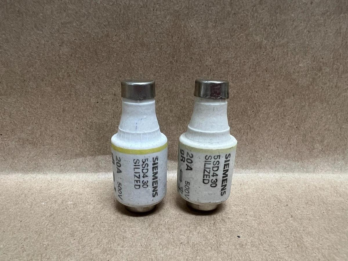 Used Siemens 5SD430 20A, Fuse Link - Lot of 2