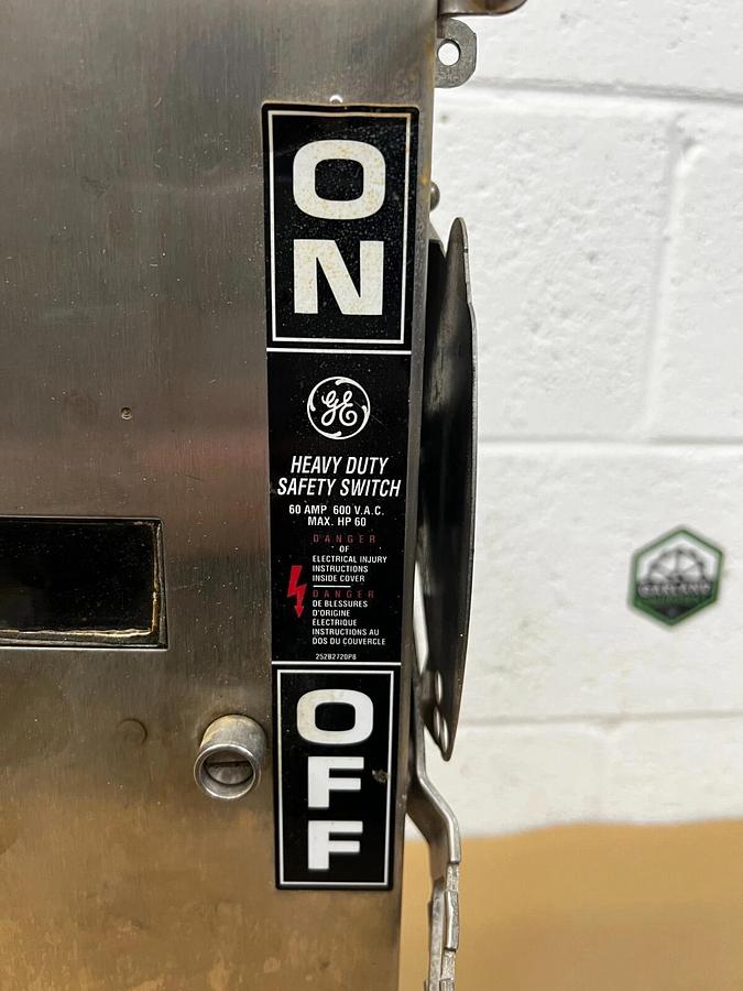 Used General Electric THN3362SSW Safety Switch 60 AMP, 600 VAC, Max HP 60 Model:11
