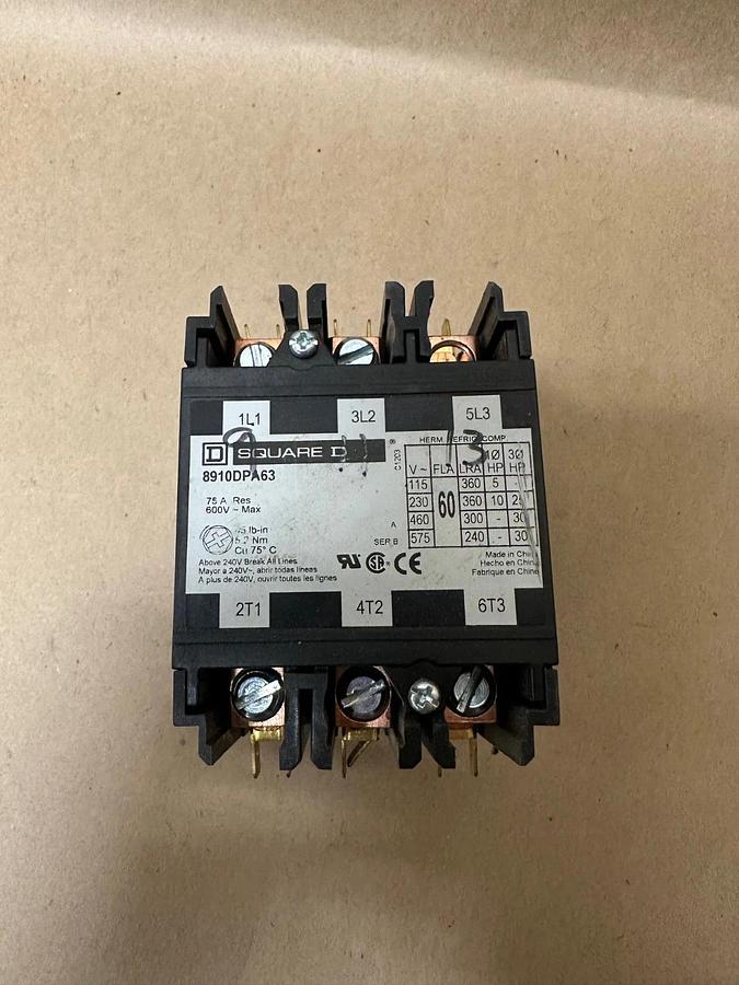 Square D 8910DPA63V02 Definite Purpose Contactor *NEW*