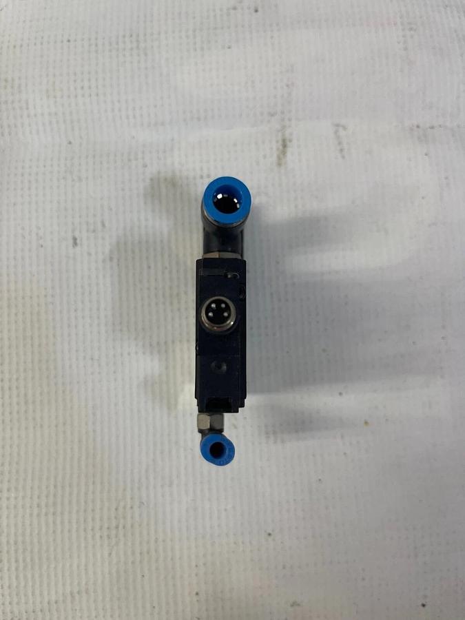 Used Festo CPE14-M1CH-30LS-1/8 Solenoid Valve