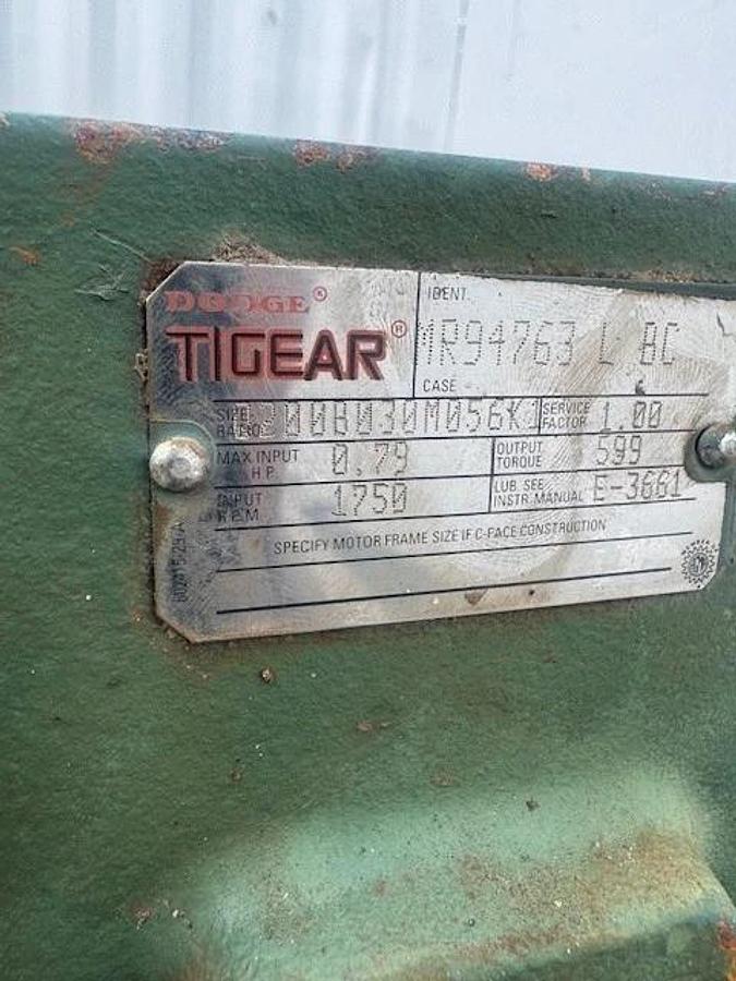 Used Painted Stainless Steel Auger 60” L, 6” Flights, 7” Trough, 6" Stick *TESTED*