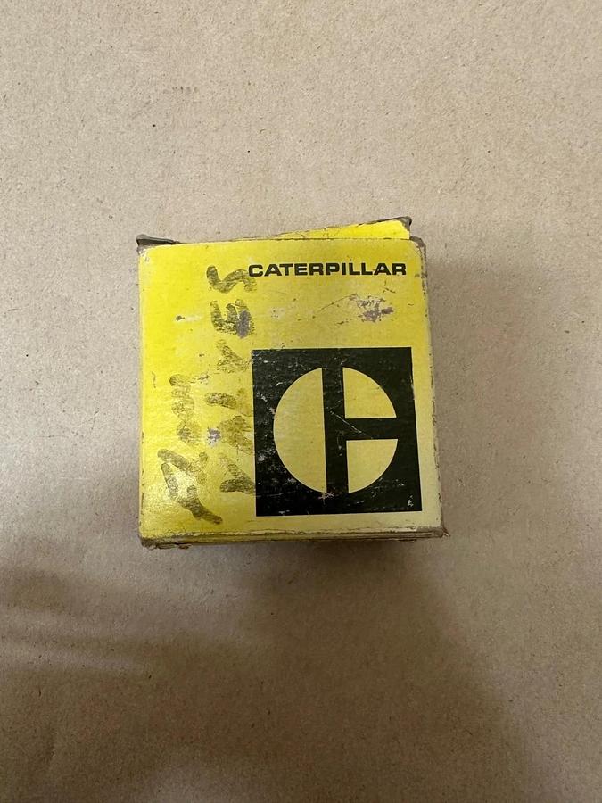 CAT 089896 Valve *NEW*
