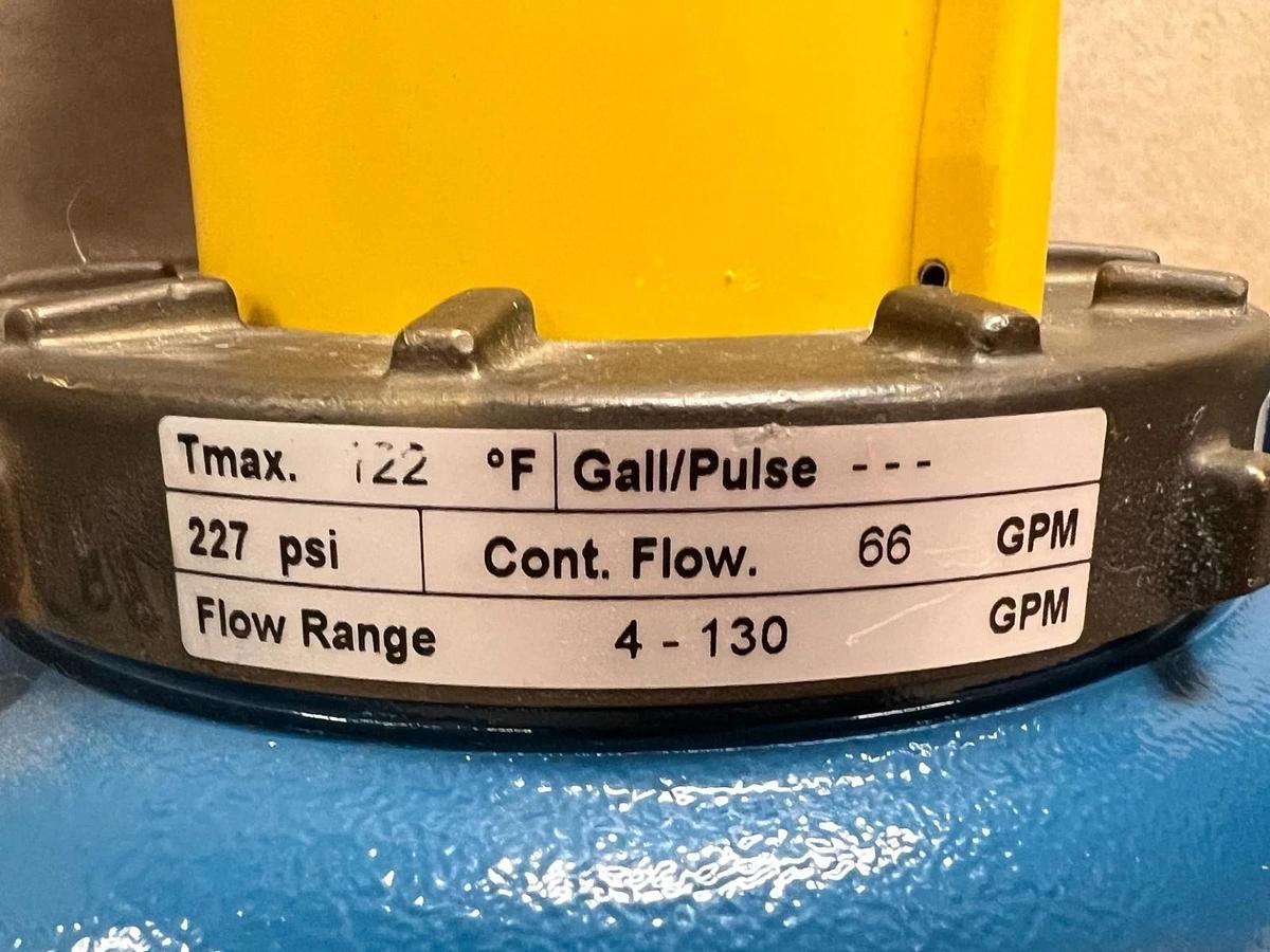 Used Niagara Liquid Meters Typ 123 Size 2" Flowmeter, Max. 122 F, 227 PSI ,Flow Meter