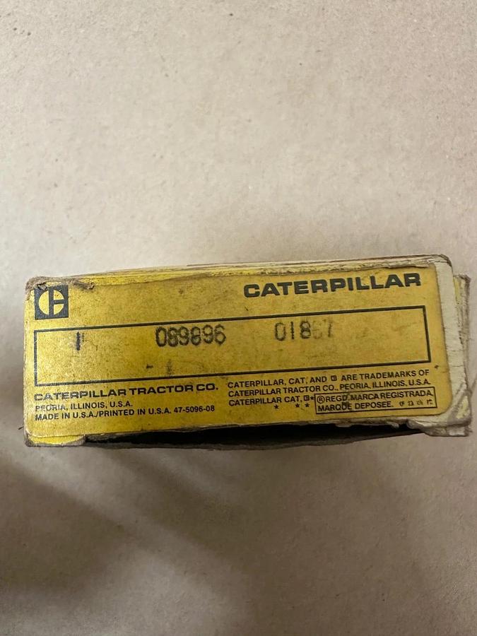 Used CAT 089896 Valve *NEW*