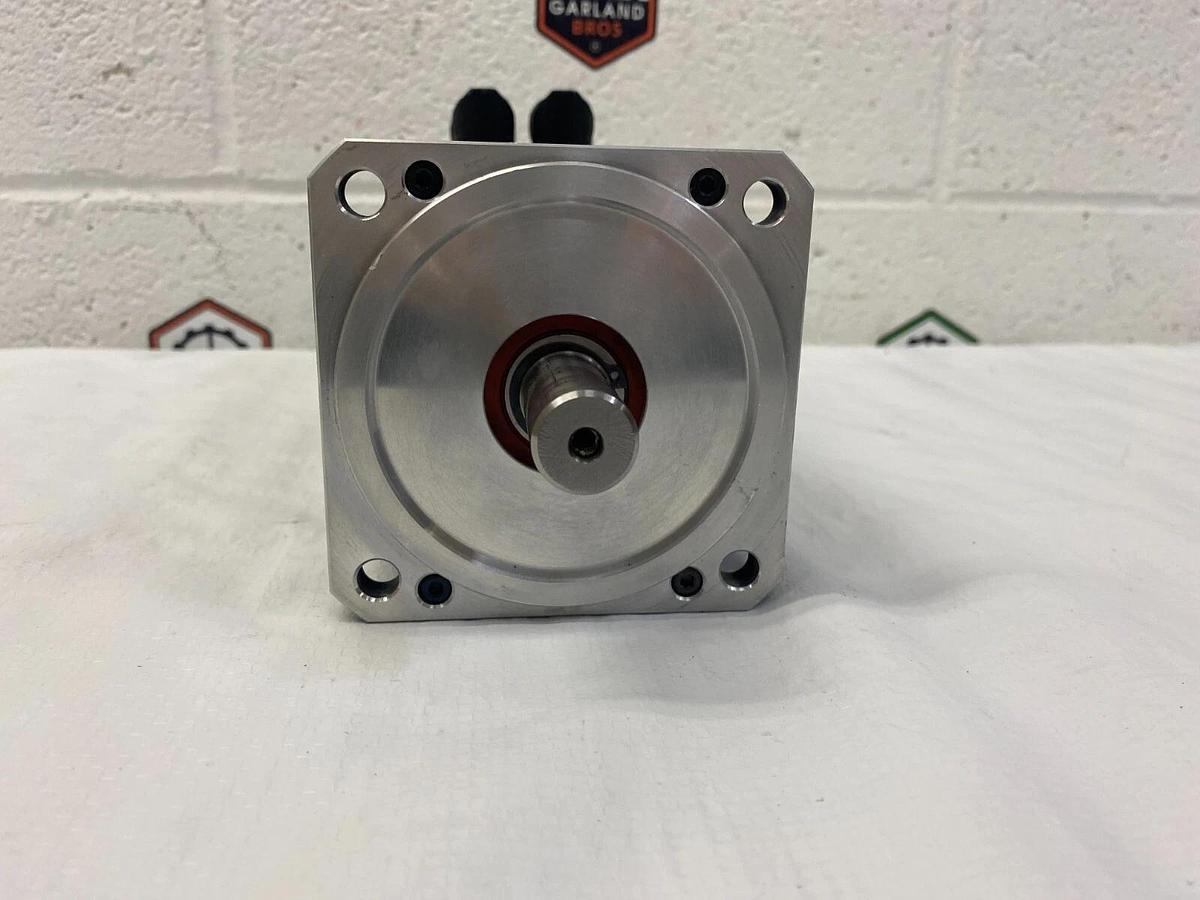 Used Kollmorgen DBL4N00530-03M-000-S40 ID: 102382 Servo Motor