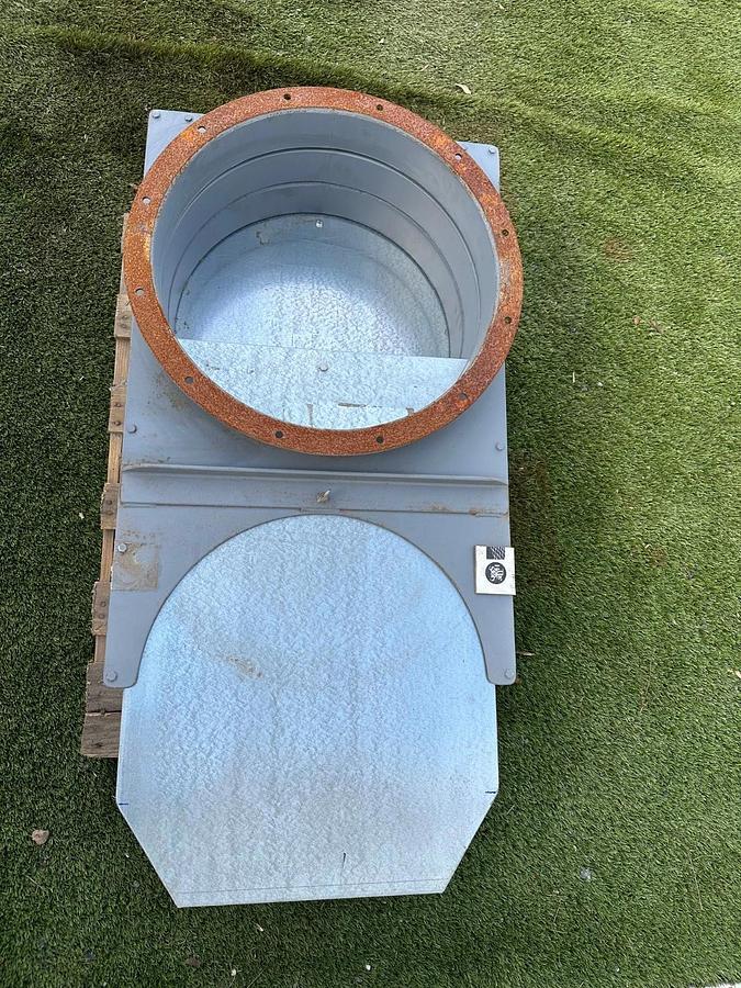 Used 20” Manual Blast Gate