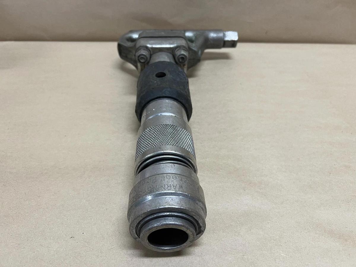 Used SullAir 091113 Pneumatic Jack Hammer/ Rock Drill, Tool Only