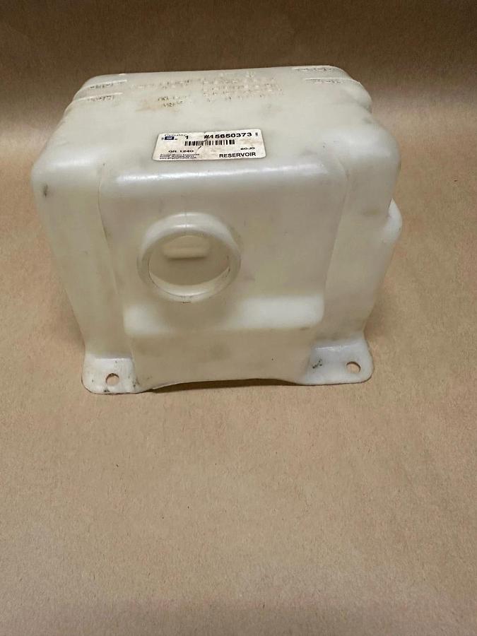 Used General Motors 15650373 Reservoir