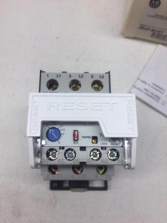 Allen Bradley 592P–B1DT Panel Mount Overload Relay NIB
