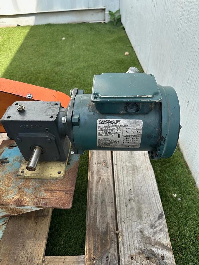 Used Bunting Magnetics 948336-1-02 Magnetic Drum Separator, w/ 1Hp, 1725RPM Motor