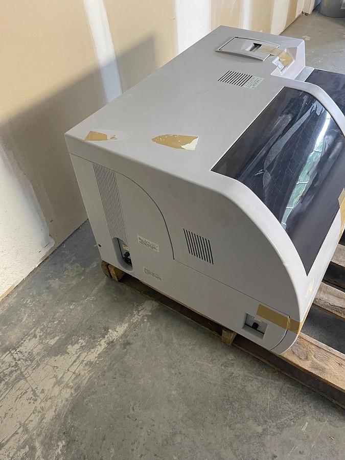 Tokyo Boeki Machinery LTD Biolos 24i Automated Clinical Analyzer