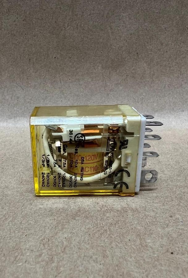 Used idec RH2B-U AC110-120V Relay - Lot of 3