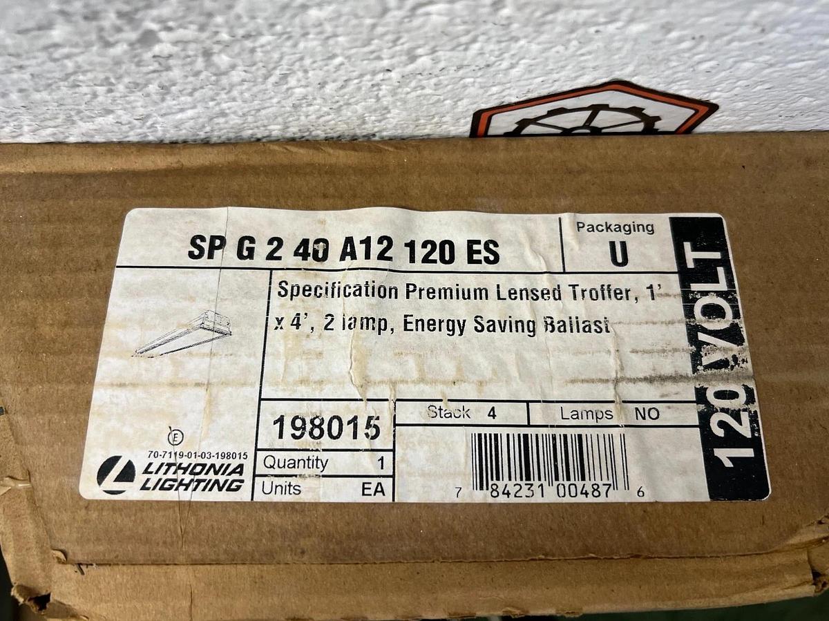 Used Lithonia Lighting SPG240A12120ES Specification Premium Lensed Troffer 1’ x 4’