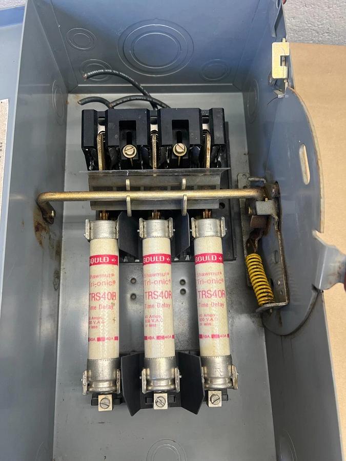 Used Westinghouse HFN362 600V, 60A Heavy Duty Safety Switch