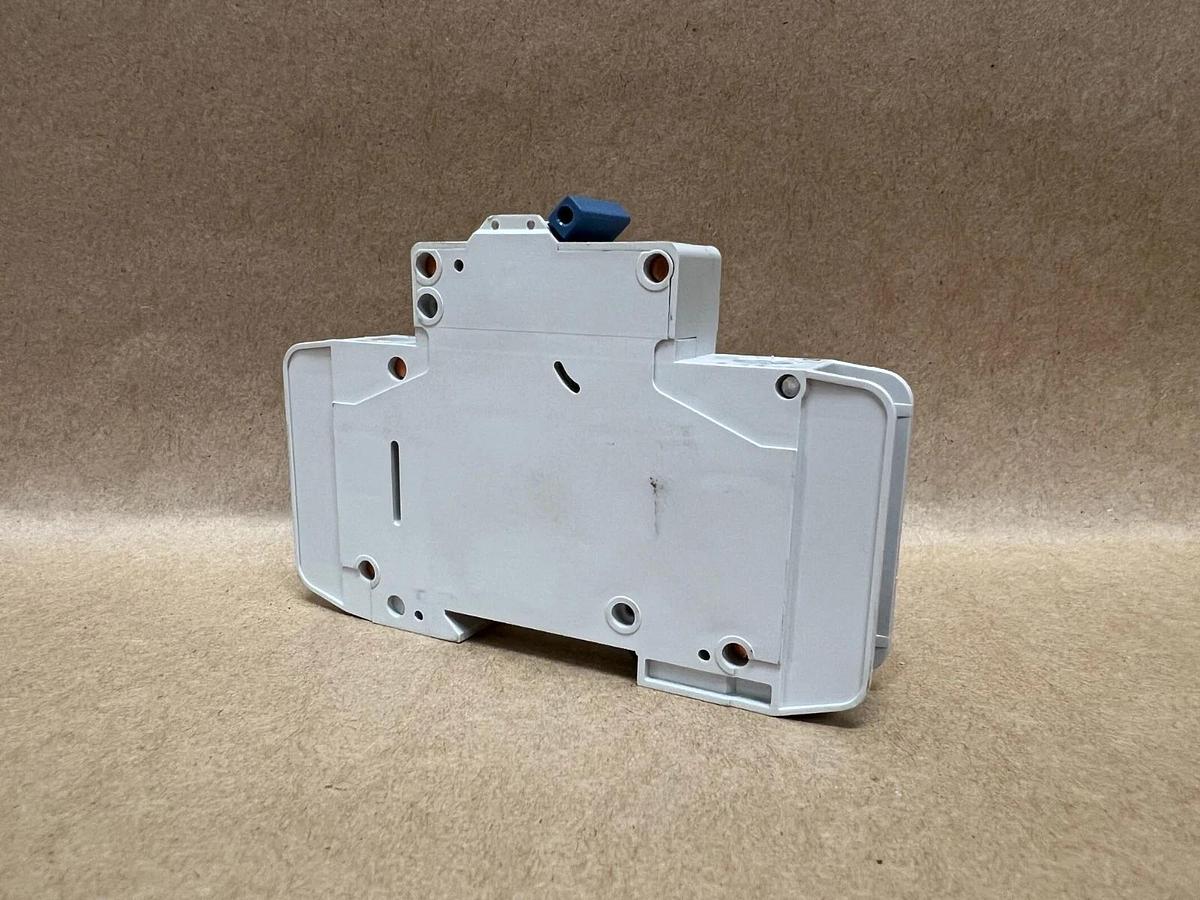 Used Allen Bradley 1489-A1C100 Ser A, 1 Pole, Circuit Breaker