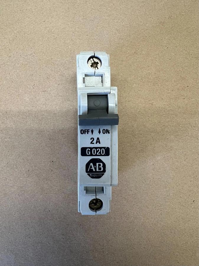 Used Allen Bradley G 020, 1492-CB1 2A Circuit Breaker - Lot of 12