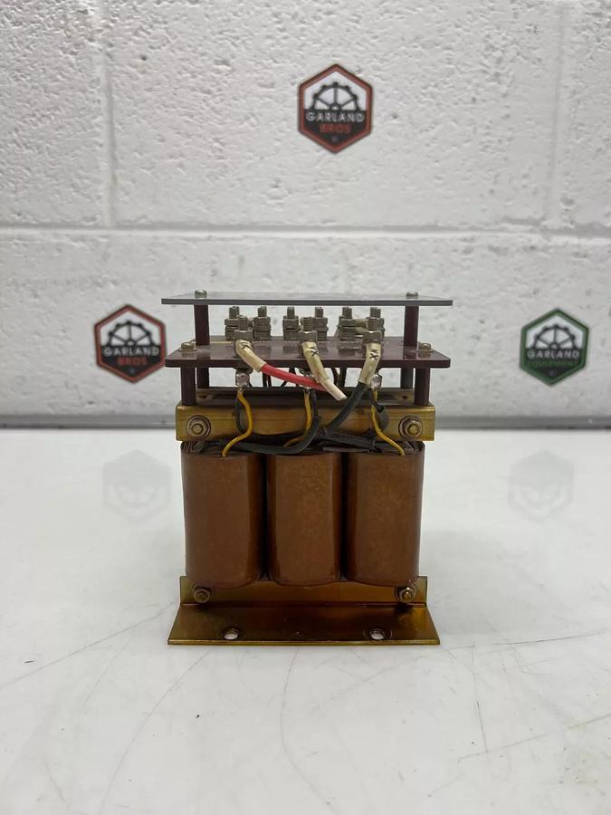 Used Yoyasu Electric T-8102A Transformer 50/60Hz