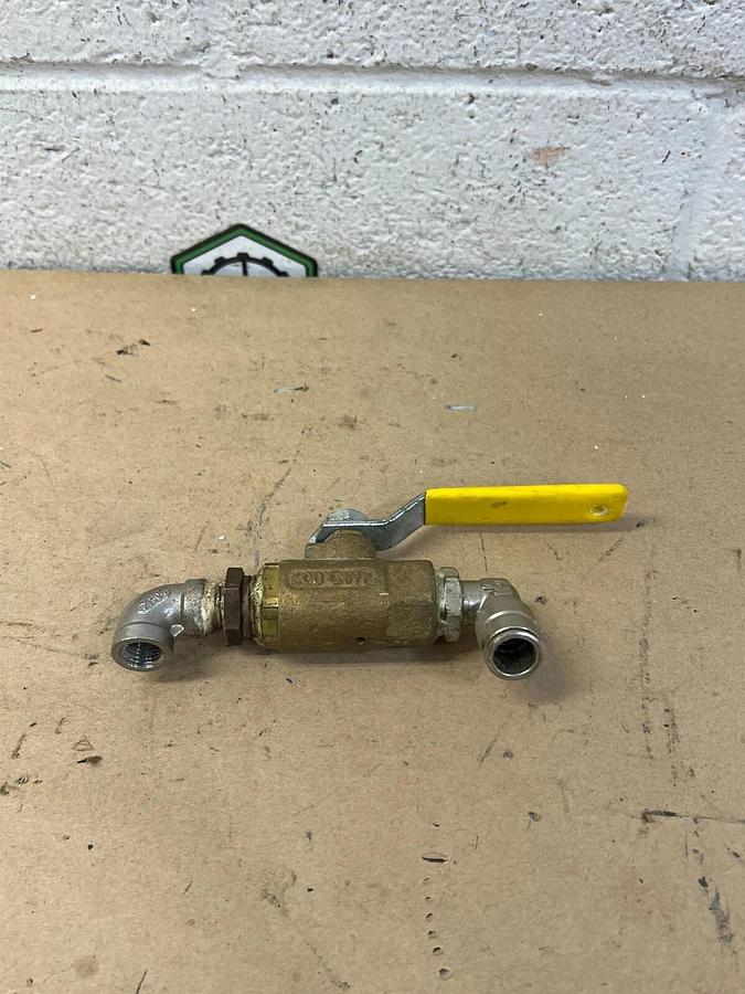 Used Conbraco Ind Inc, Apollo 600CWP Bronze Ball Valve 1/2