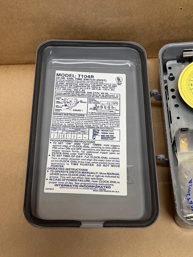 Used Intermatic T104R8 24 Hr. Dial Time Switch w/ Type 3R Rainproof Enclosure *NEW*