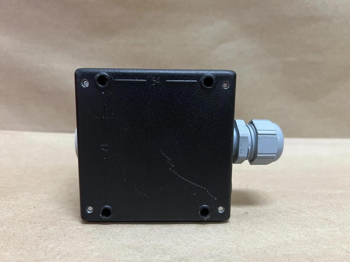 Used Siemens 3SU1851-0AA00-0AB2 Emergency Stop Enclosure