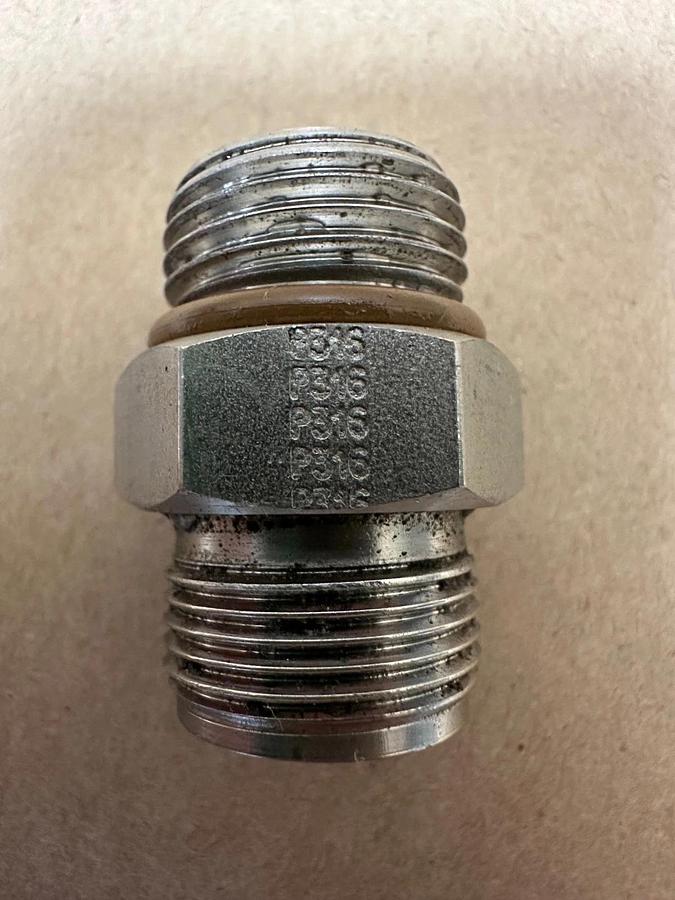 Used Parker P316 Stainless Steel Straight Adapter - Lot of 5