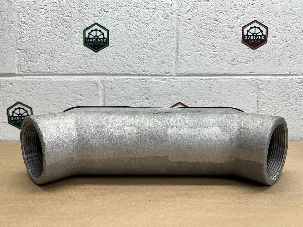 Used Crouse-Hinds BG87 Conduit Body
