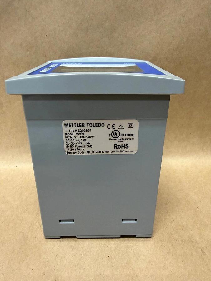Used Mettler-Toledo M300 Cond/Res 2 Channel 1/4 DIN