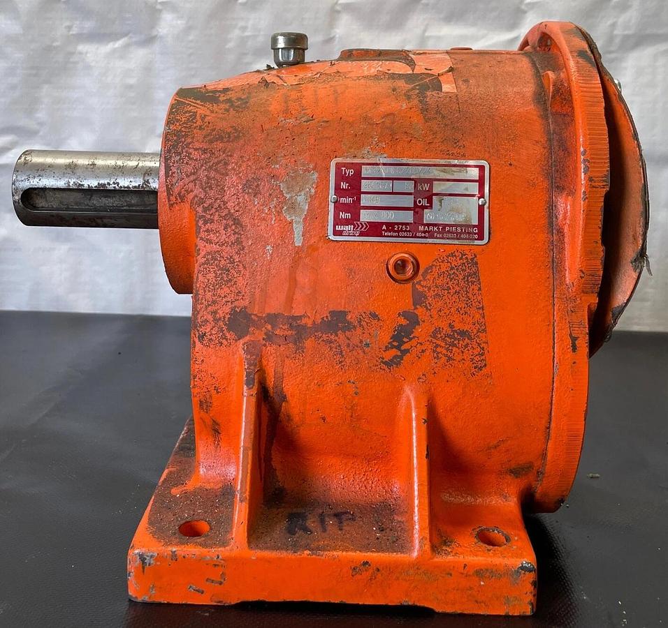 Used Watt HG 2NJ IEC/200/24 Gearbox