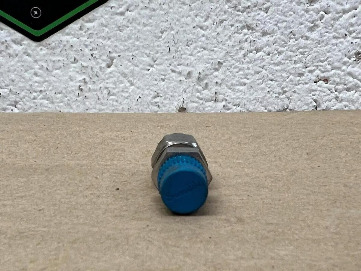 Used Swagelok TUVA278/13 Male Connector - Lot of 25