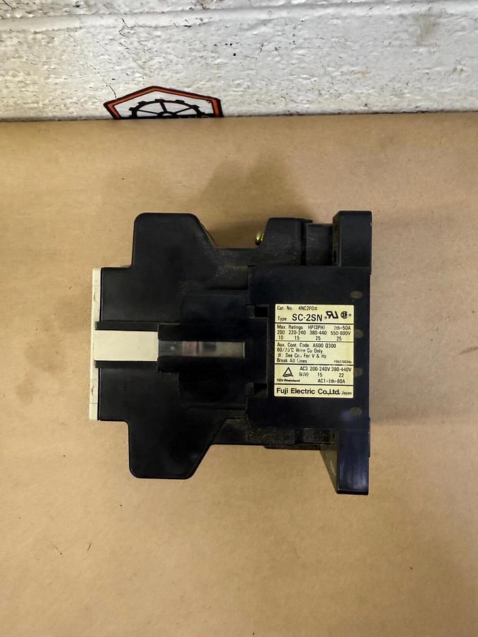 Used Fuji Electric SC-2SN Magnetic Contactor